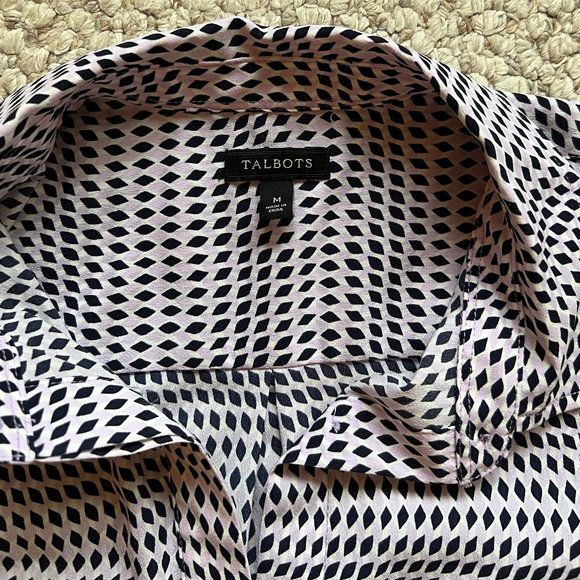 TALBOTS - Sleeveless Tunic Blouse - Geo Design -- Excellent Condition - Picture 8 of 9